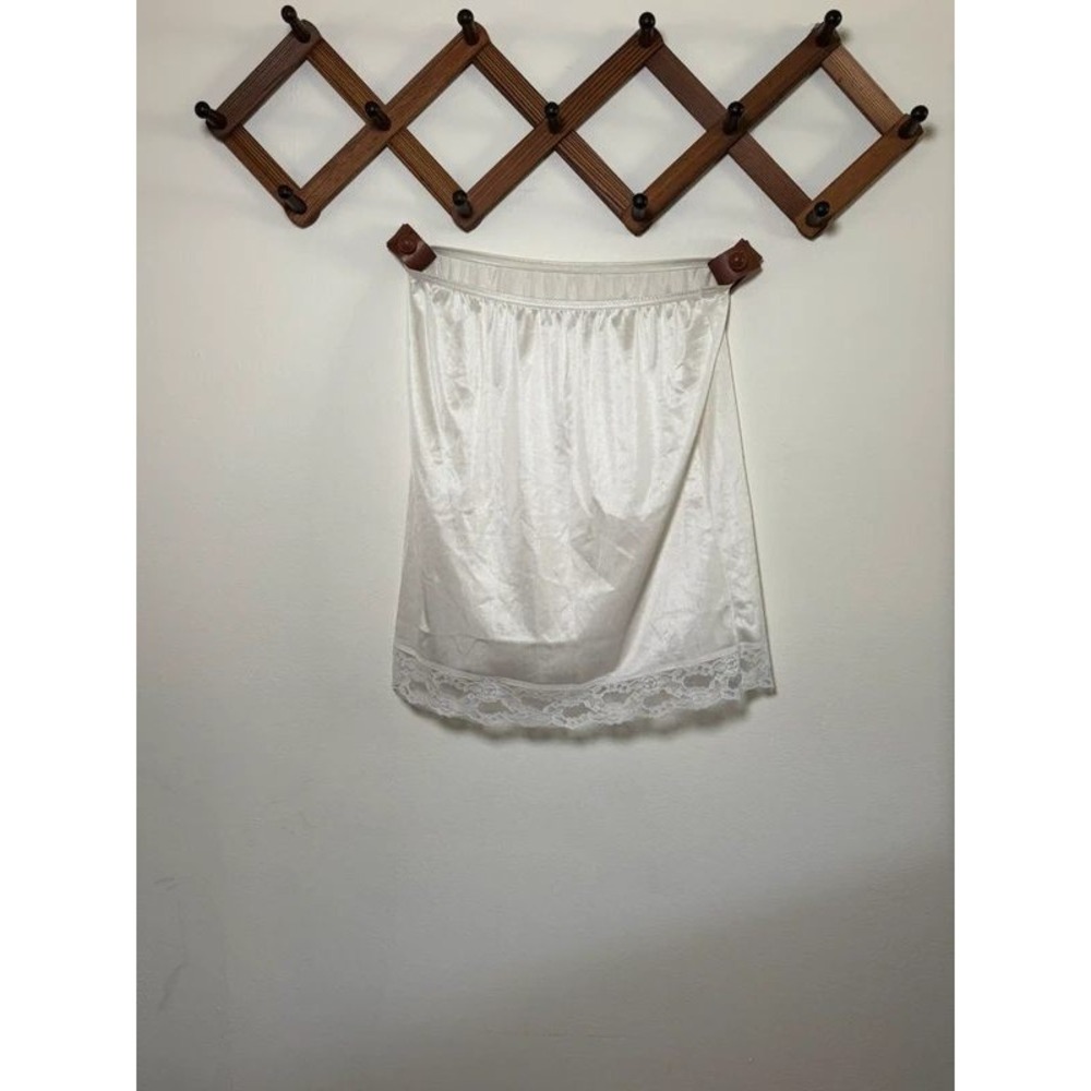 Vintage Made‎ in USA Coquette Angelcore Balletcore White Lace Half Slip Large